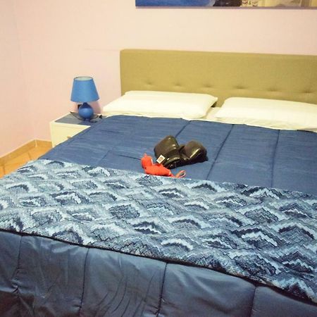 Amici Di Hackert Bed & Breakfast กาแซร์ตา ภายนอก รูปภาพ