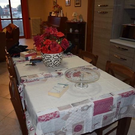 Amici Di Hackert Bed & Breakfast กาแซร์ตา ภายนอก รูปภาพ