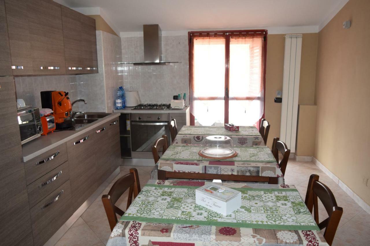 Amici Di Hackert Bed & Breakfast กาแซร์ตา ภายนอก รูปภาพ