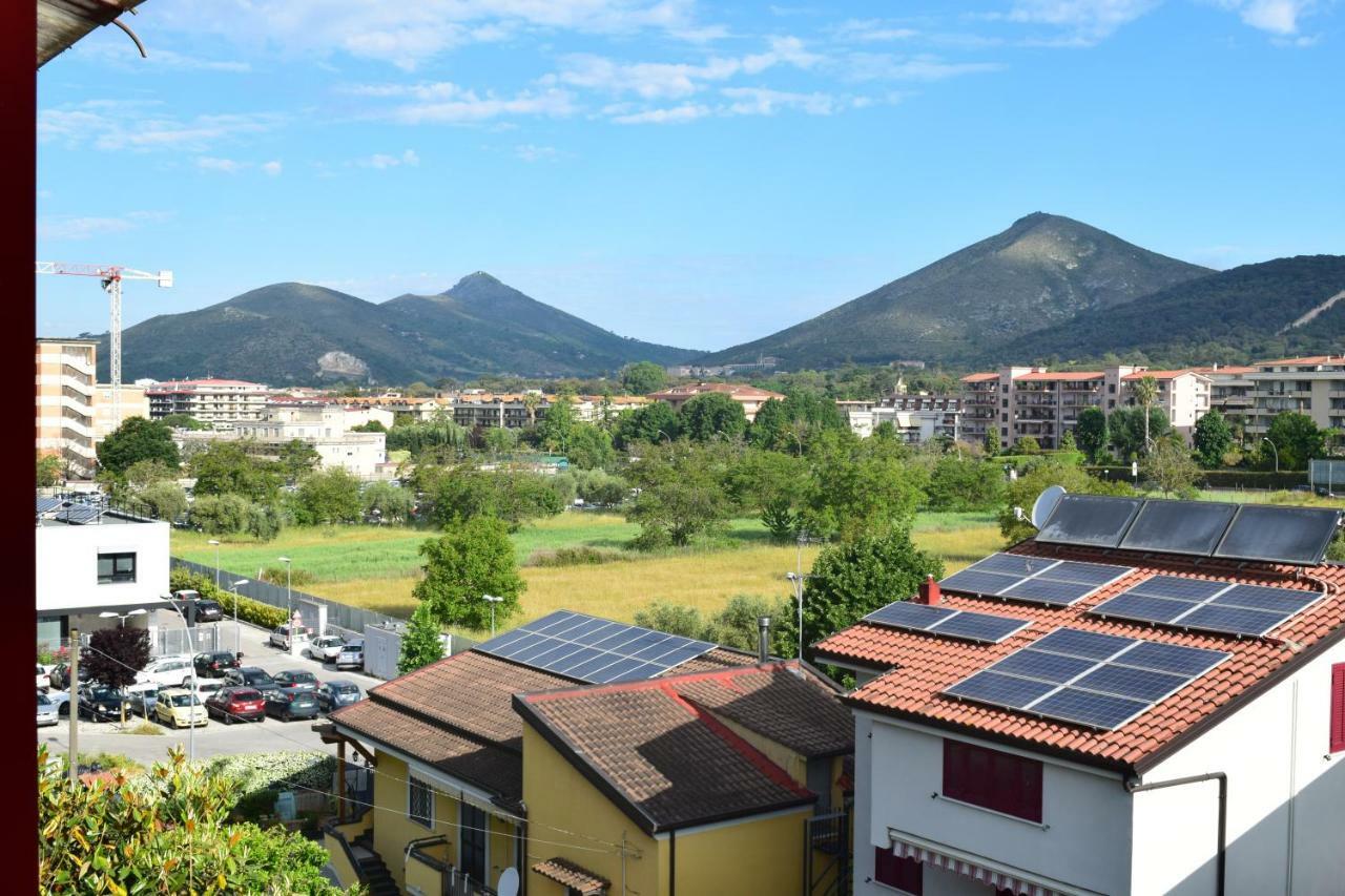 Amici Di Hackert Bed & Breakfast กาแซร์ตา ภายนอก รูปภาพ