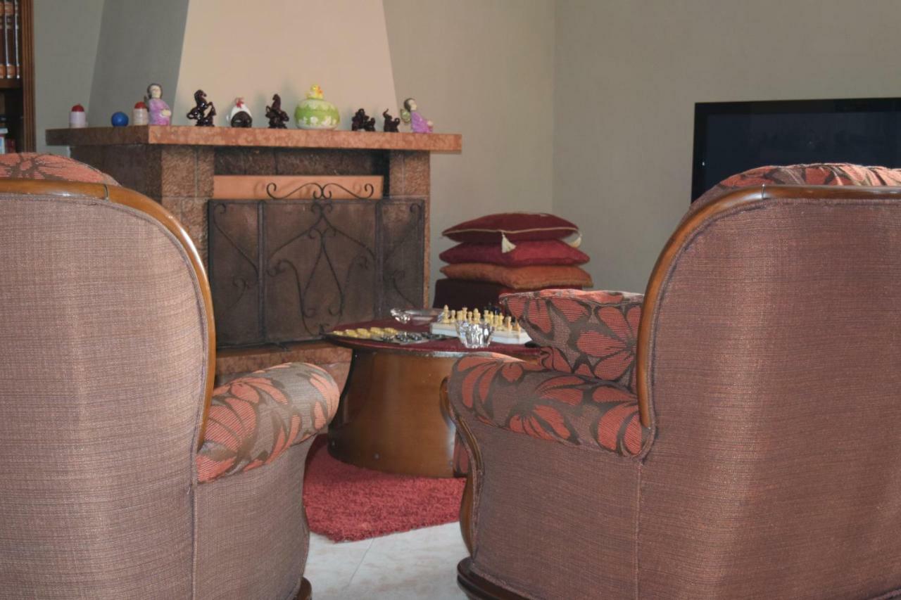 Amici Di Hackert Bed & Breakfast กาแซร์ตา ภายนอก รูปภาพ