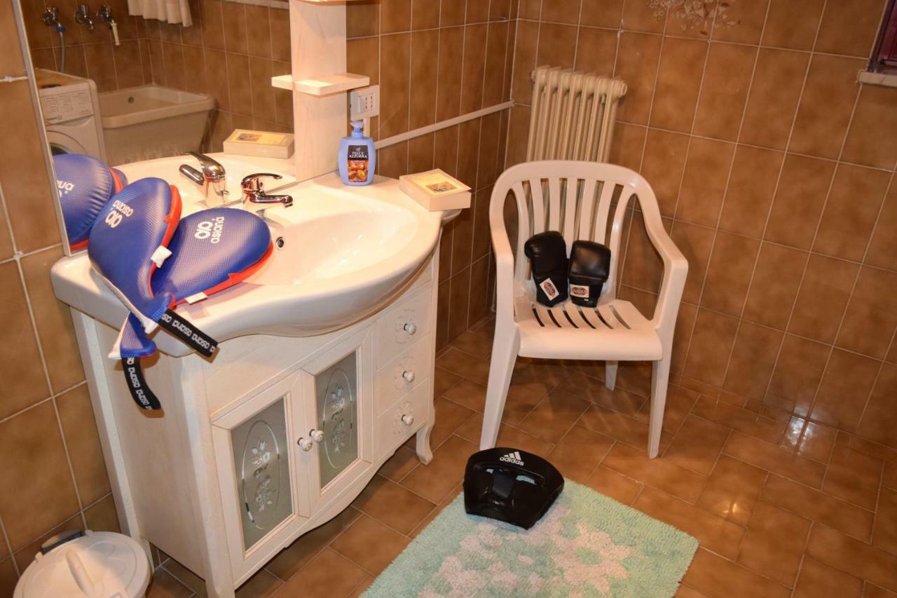 Amici Di Hackert Bed & Breakfast กาแซร์ตา ภายนอก รูปภาพ