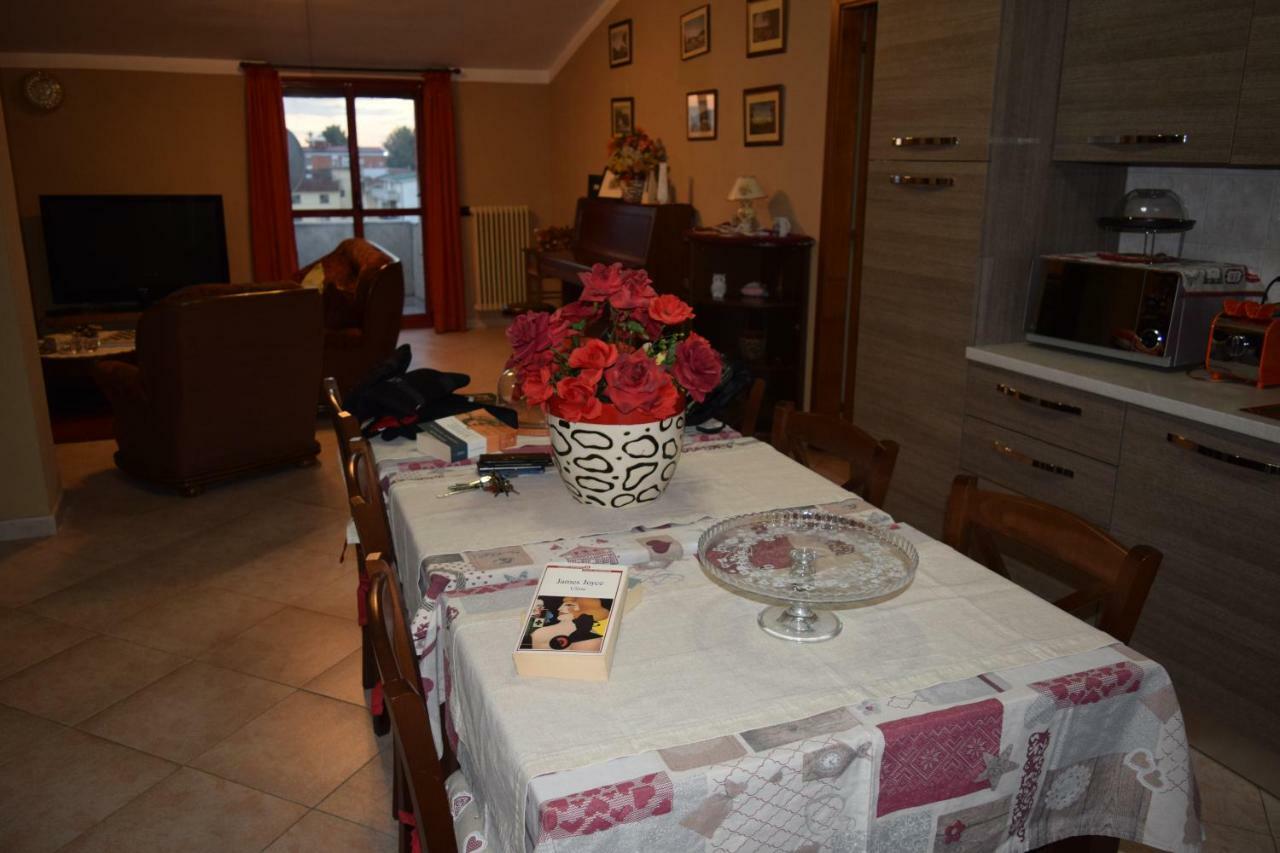 Amici Di Hackert Bed & Breakfast กาแซร์ตา ภายนอก รูปภาพ
