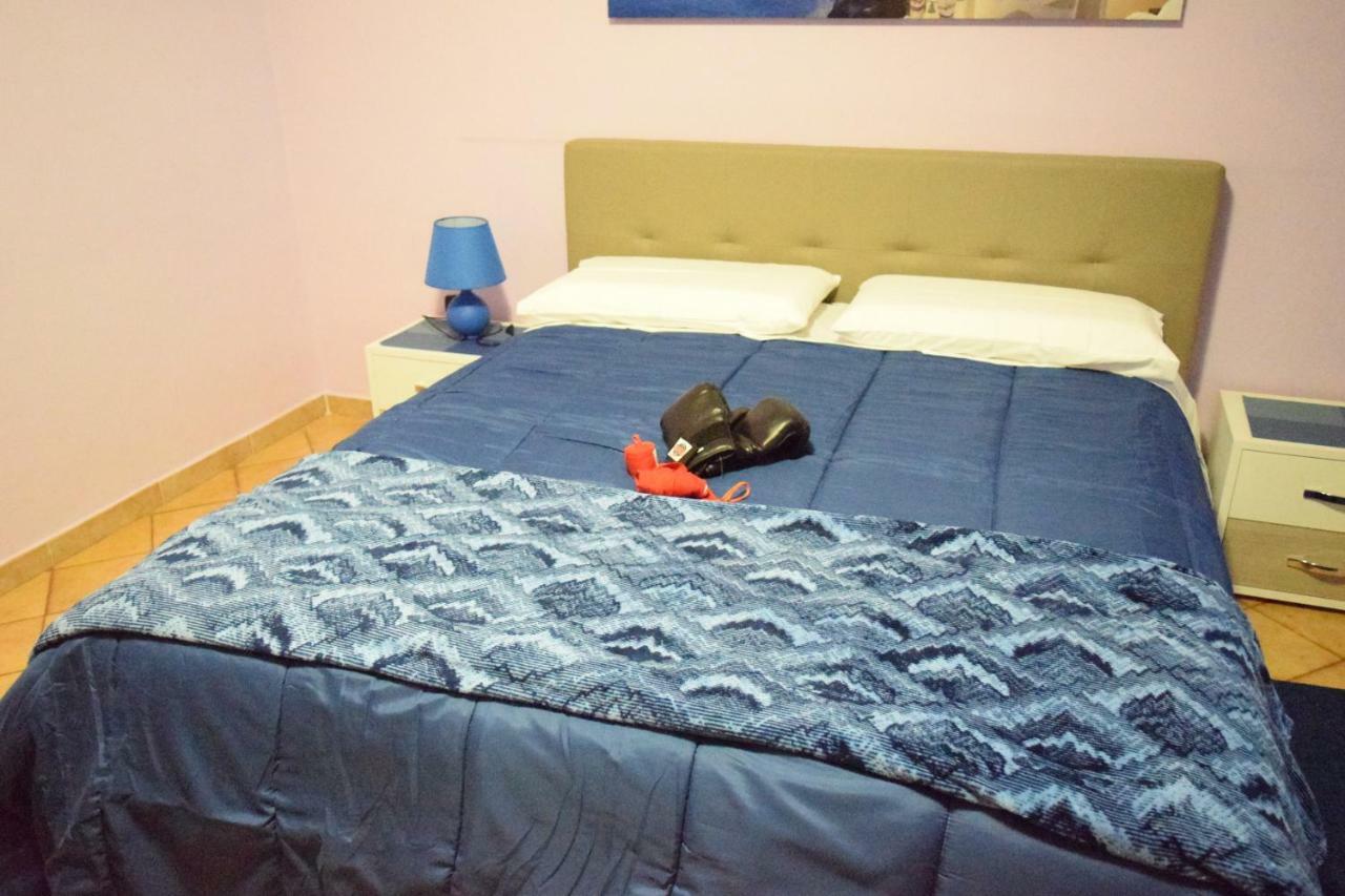 Amici Di Hackert Bed & Breakfast กาแซร์ตา ภายนอก รูปภาพ